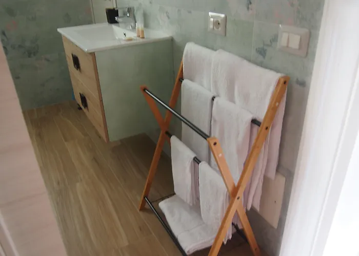 2021 בית הארחה Roncola